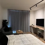 Modern & Cozy Studio